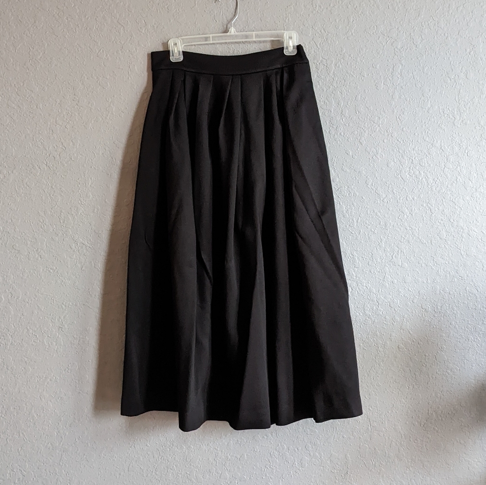 🆕 NWT COS skirt